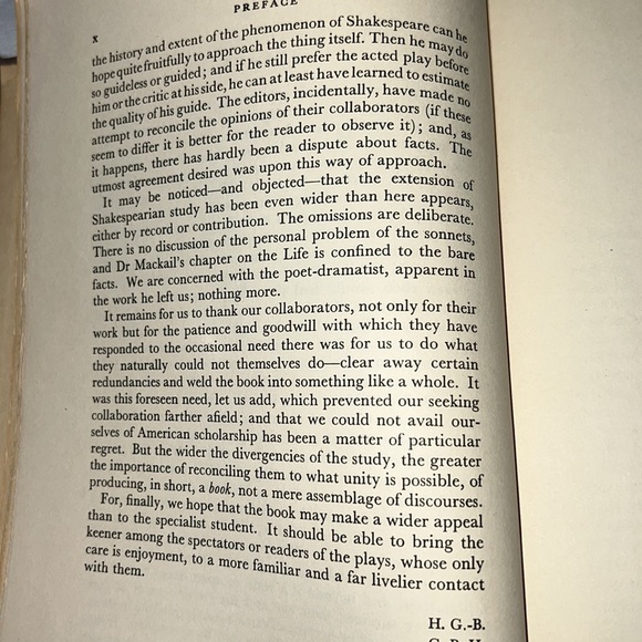 A COMPANION TO SHAKESPEARE STUDIES 1934 1st EDITION HARDCOVER VINTAGE BOOK - Picture 11 of 17